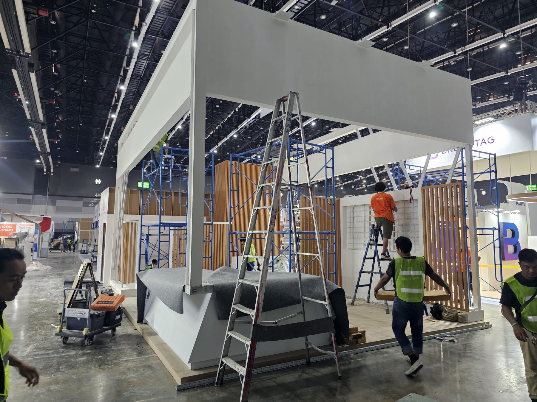 Installation of the AFB International booth in the exhibition hall